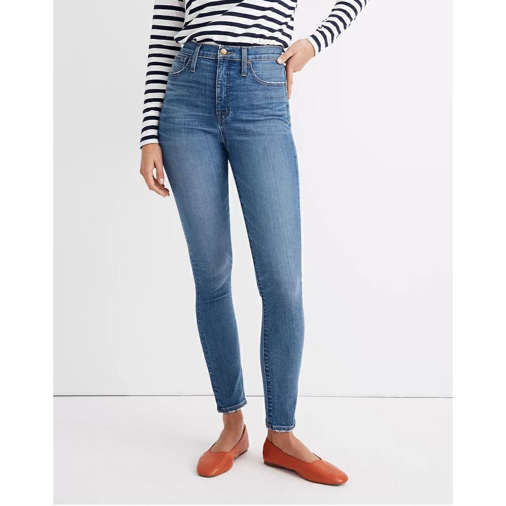 Madewell 11" High-Rise Skinny Jeans in Maricopa Wash
